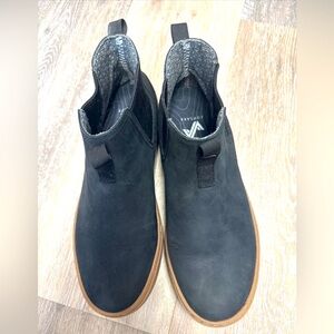 Forsake Ankle Solid Black Closed Toe Size 8.5M Rain Boot Women's Rubber bottom